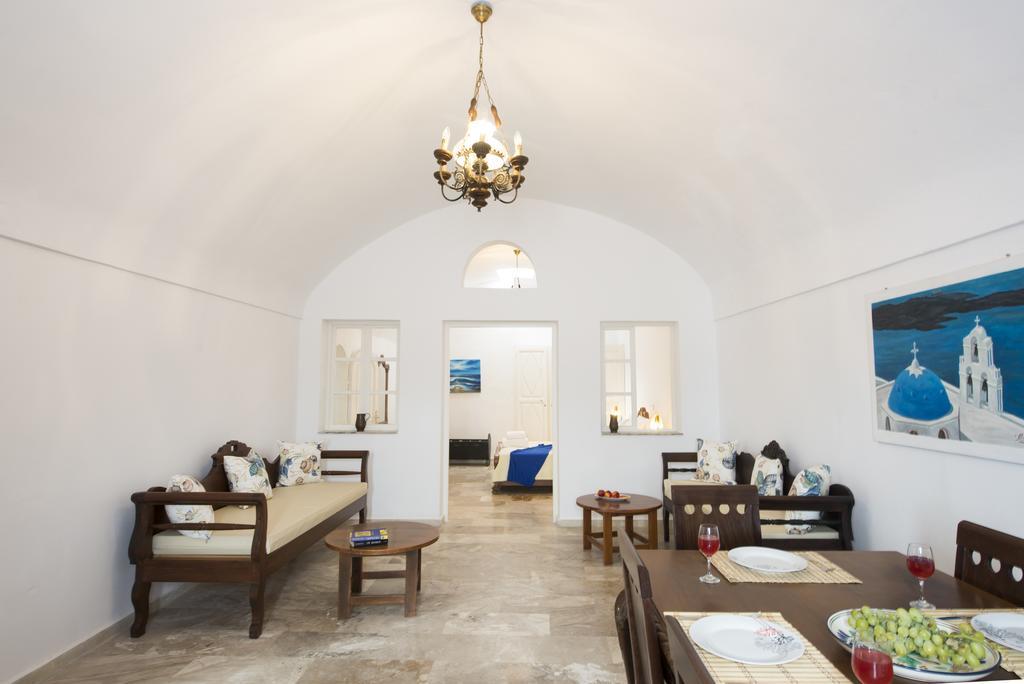 Simantiri Private Villa Μεγαλοχώρι Δωμάτιο φωτογραφία