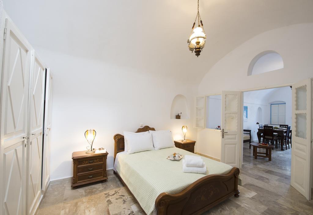 Simantiri Private Villa Μεγαλοχώρι Δωμάτιο φωτογραφία